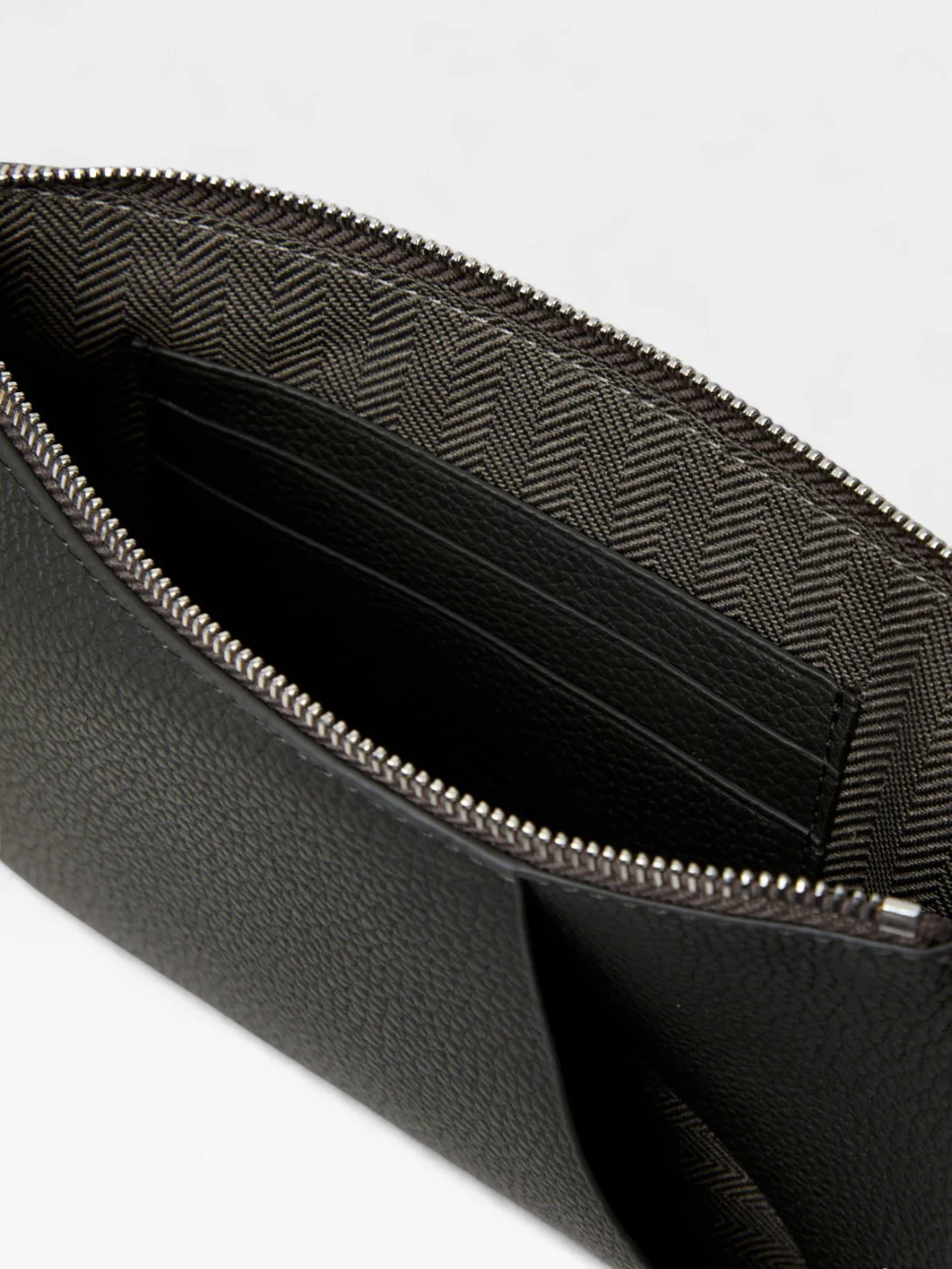Mini Pocket Pebble Crossbody - Image 3