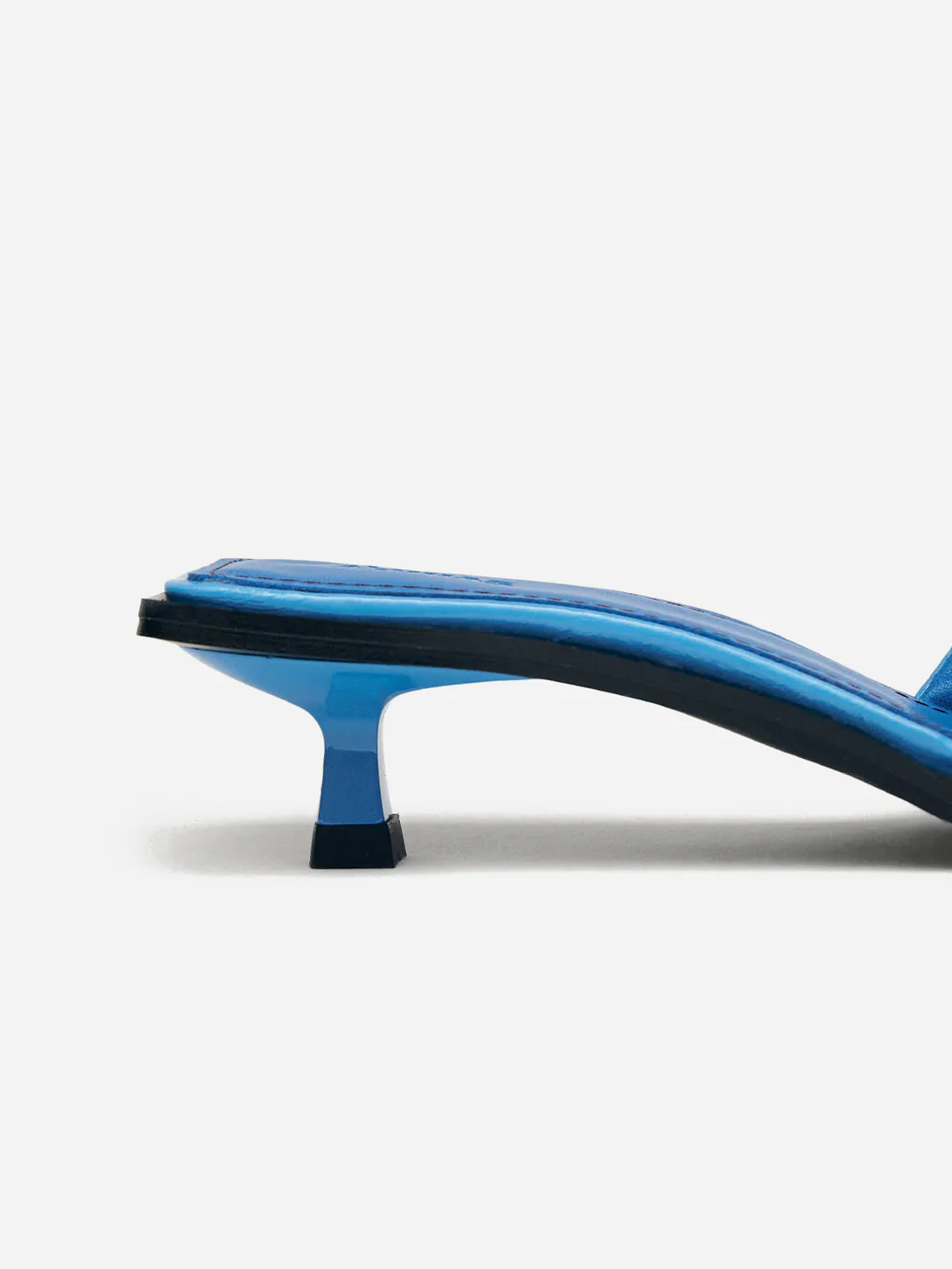 Kia Onix Leather Sandals - Image 4